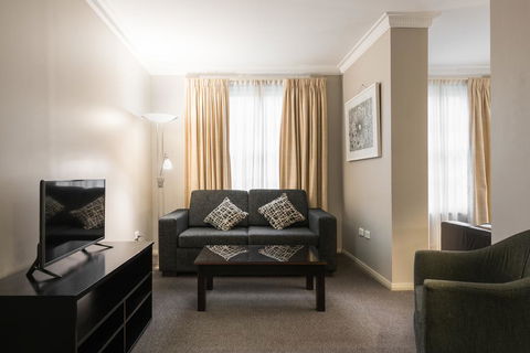 Clarendon Hotel - Adwords Guide 3