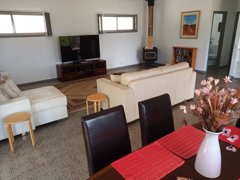 Coast & Country - Adwords Guide 2