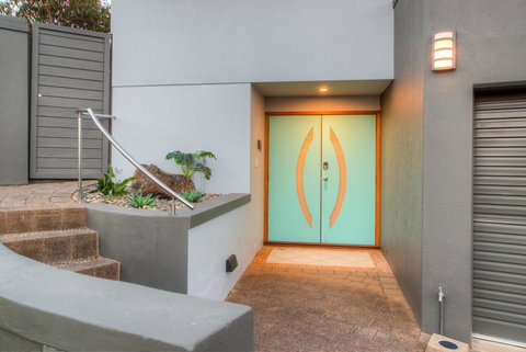 Coffs Jetty Beach House - Adwords Guide 3