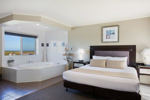 Comfort Inn On Raglan - Ad words 0