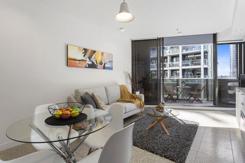 Complete Host SEE Apartments - Adwords Guide 2