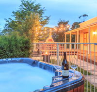 Country House Retreat - Adwords Guide