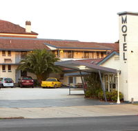 Cowra Motor Inn - Adwords Guide