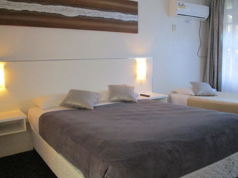 Cronulla Motor Inn - Adwords Guide 1