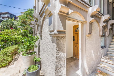 Darling Suite - Newly Renovated, On The River Access To The Tan, South Yarra Station Or Chapel St - Adwords Guide 1