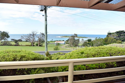 Diamond Roost - Adwords Guide 0