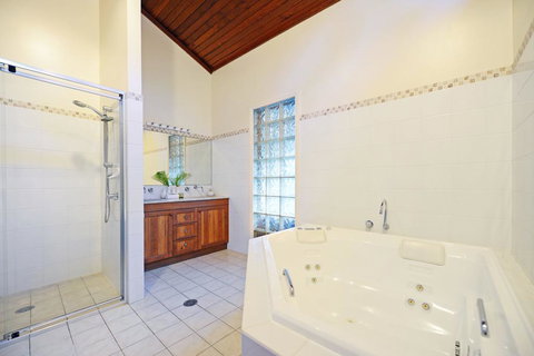 Diggers Beach Surf House - Adwords Guide 2