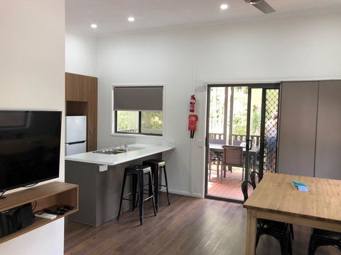 Discovery Parks - Airlie Beach - Adwords Guide 3