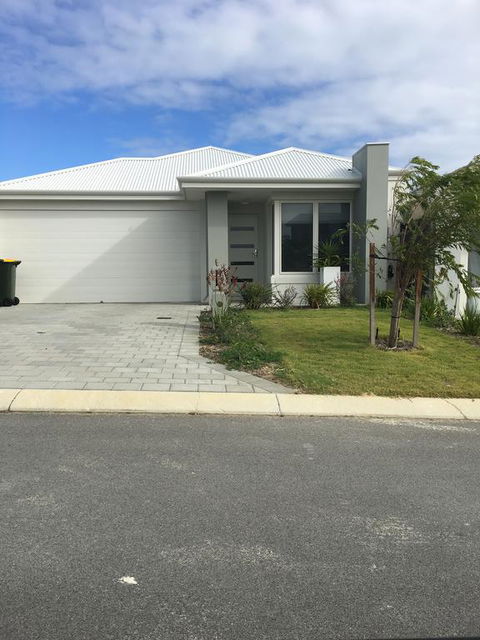 Eden Beach Retreat Holiday Home - Adwords Guide 3