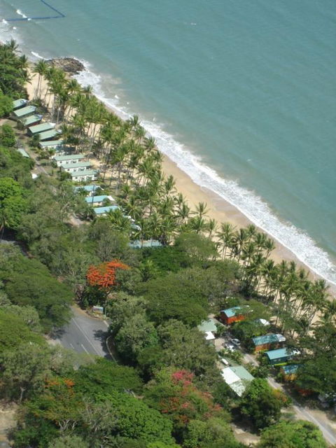 Ellis Beach Oceanfront Bungalows - Adwords Guide 3
