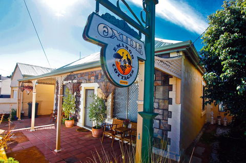 Emaroo Cottages Broken Hill - Adwords Guide 1