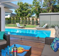 Emerald - coastal walk swimming pool pet friendly - Adwords Guide