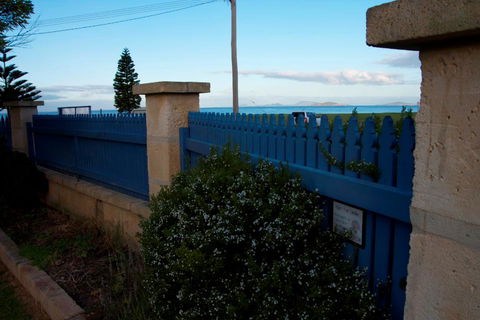 Esperance Beachfront Resort - Adwords Guide 1