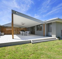 Fairway Views Pet Friendly house with WiFi AC Heating walk to beach - Adwords Guide