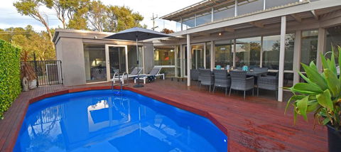 FLORENCE HOUSE Sundrenched Luxury With Pool & Deck - Adwords Guide 0