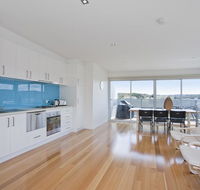 Four Kings Apartment - Deluxe 2br 3 - Adwords Guide