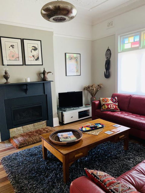 Frangipani House Cooks Hill - Adwords Guide 3
