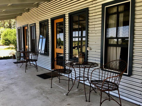 French Island Cottage - Adwords Guide 2