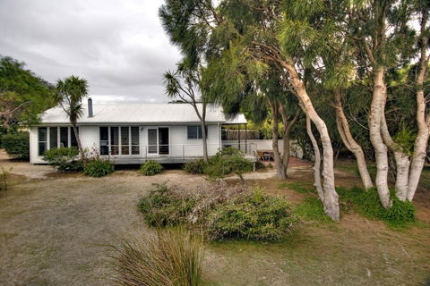 Freycinet Sanctuary @ Oyster Bay - Adwords Guide 2