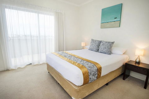 Gladstone City Central Apartment Hotel - Adwords Guide 2