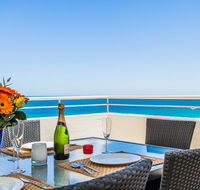 Golden Sands Beach Apartment - Adwords Guide