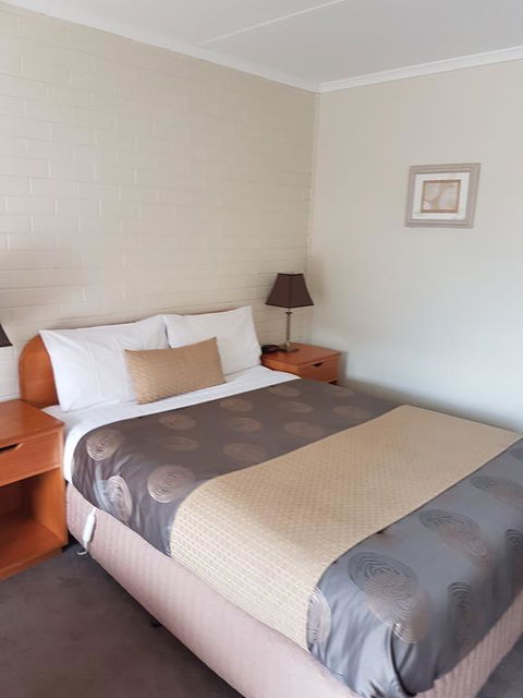Hacienda Motel Geelong - Adwords Guide 3