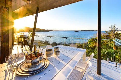 Hidden Cove On Hamilton Island - Adwords Guide 0