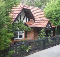 High View Cottage - Adwords Guide