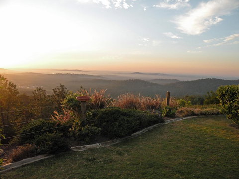 Highwood Park B&B Guest Lodge - Adwords Guide 1