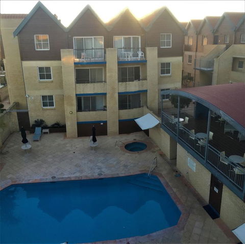 Hillarys Executive Apartment - Adwords Guide 0