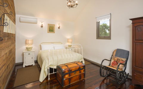 Historic Timboon House Stables & Gardens - Adwords Guide 2