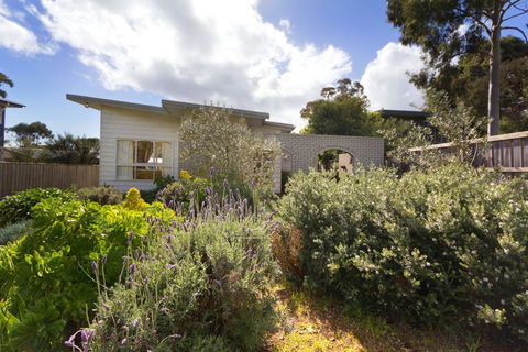HOME SWEET HOME - MOUNT MARTHA - Adwords Guide 1