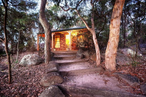 Honeysuckle Cottages - Adwords Guide 1