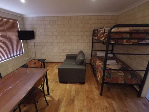 Kalbarri Tudor Holiday Park - Adwords Guide 3