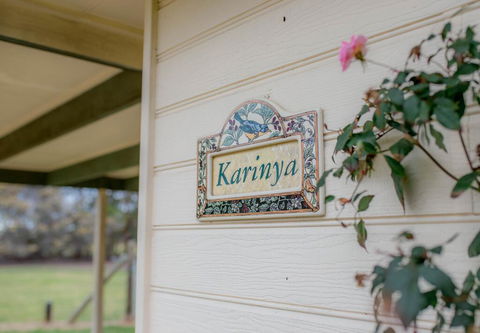 Karinya Cottage - Pet Friendly Country Retreat - Adwords Guide 3