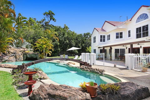 Kingfishers Manor - Adwords Guide 1