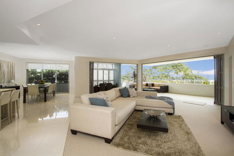 KINGSCLIFF OCEAN VIEW TERRACE BY THE FIGTREE 5 - Adwords Guide 0