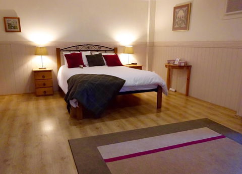 Lagoon Pocket Bed & Breakfast - Adwords Guide 2