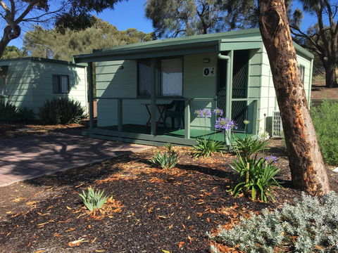 Lake Albert Caravan Park - Adwords Guide 0