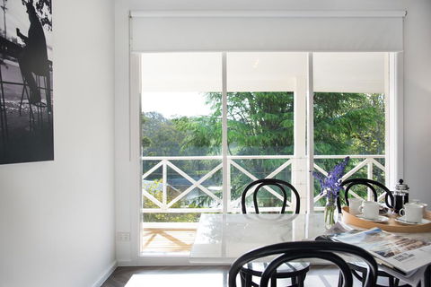 Lake Daylesford Apartment 6 - Adwords Guide 0