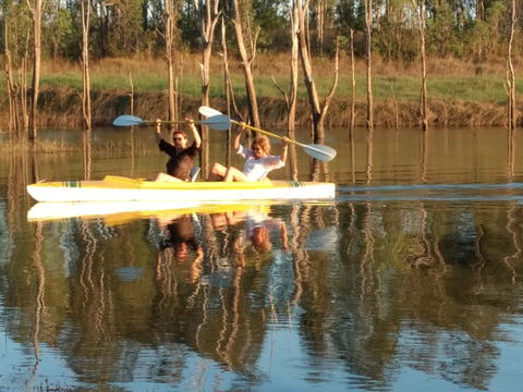 Lake Tinaroo Waterfrontage - Adwords Guide 3