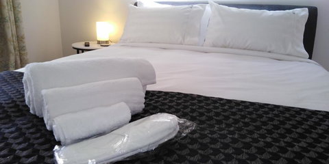 Lakeside Retreat & Business - Adwords Guide 2