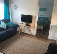 Laneway Bungalow 1 Bedroom complete Unit East G - Adwords Guide
