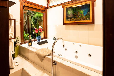 Lillypilly's Cottages & Day Spa - Adwords Guide 2