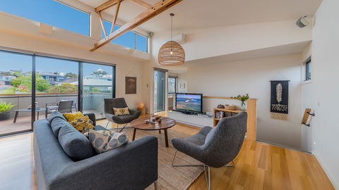Luxe Townhouse - Linen/WiFi Included - Adwords Guide 2