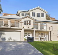 Luxurious Lake House - Adwords Guide
