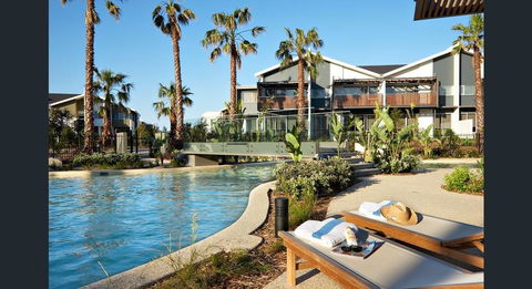 Magenta Shores 3 Bedroom Villa - Adwords Guide 1