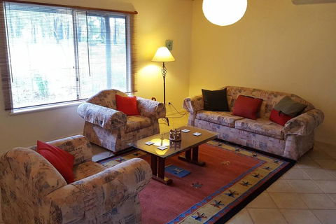 Magic Bush Hideaway 2 Azalea Court - Adwords Guide 3