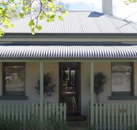 Magnolia Cottage - Adwords Guide