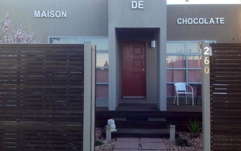 Maison De Chocolate - Adwords Guide 0